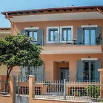 Despina Polychrono